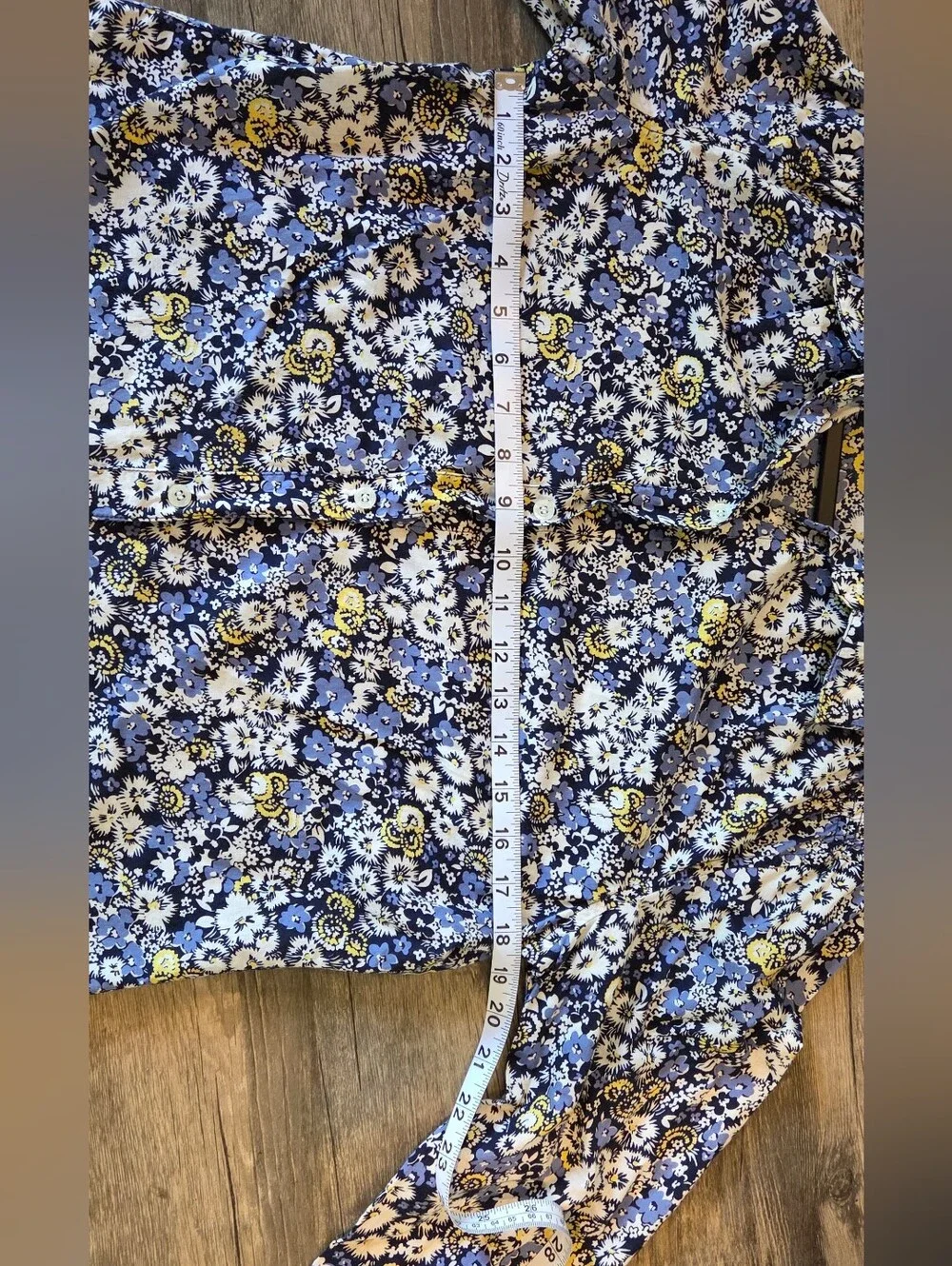 Liz Claiborne long-sleeve floral button-down Cotton Shirt